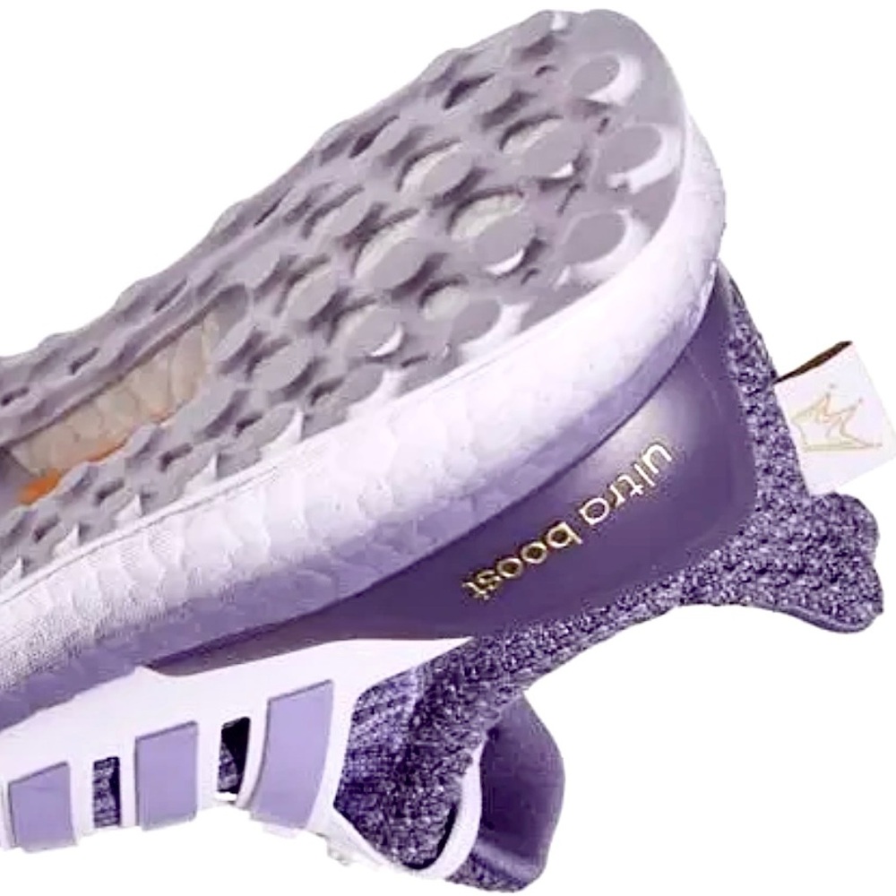 Adidas UltraBoost 5.0 DNA W ACE
Running Shoes Purple HO6336
Women's Size 9.5 $75 - Picture 6 of 12